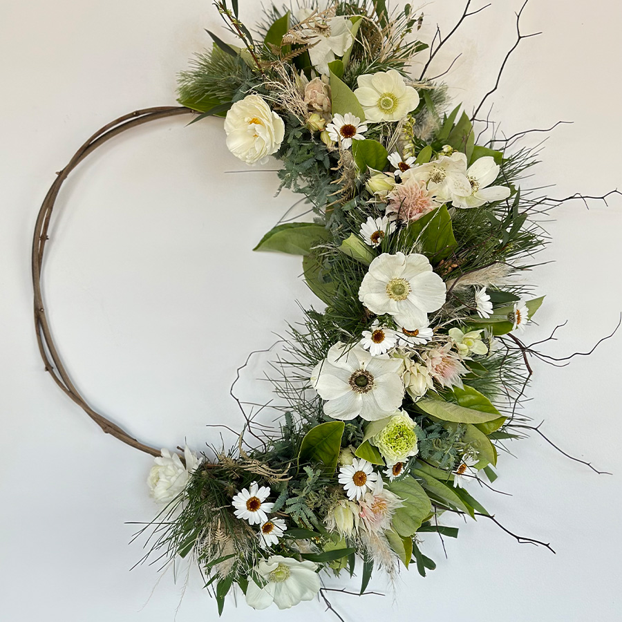 Aquafiori White Spring Wildflower Wreath Florist Melbourne